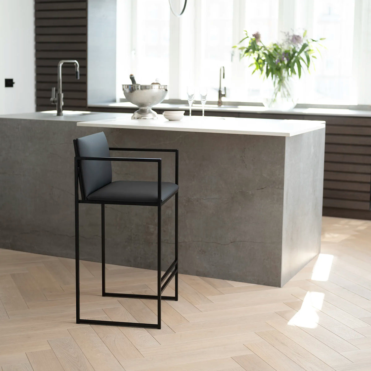 BInh 3 Indoor LifeStyle 1